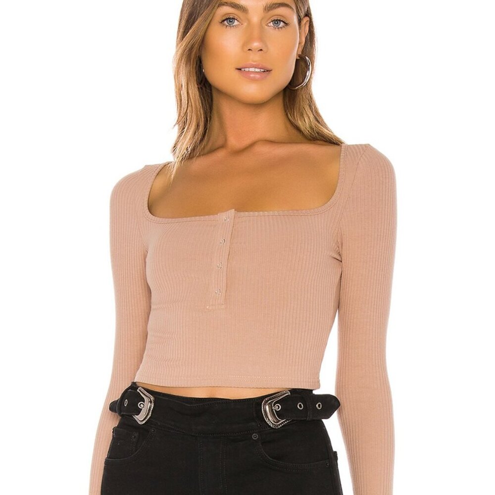 Superdown Colette Snap Front Top